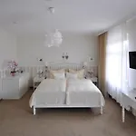 Dampfschiffhotel Hotel *