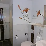 Dampfschiffhotel *