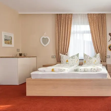 Dampfschiffhotel Hotel