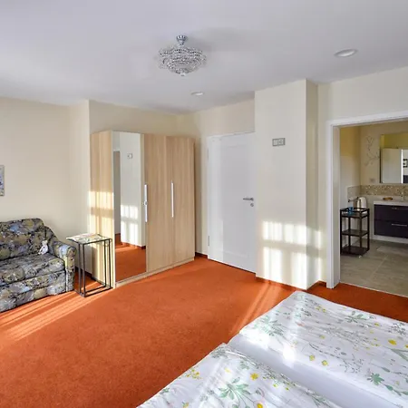 Dampfschiffhotel Hotel *