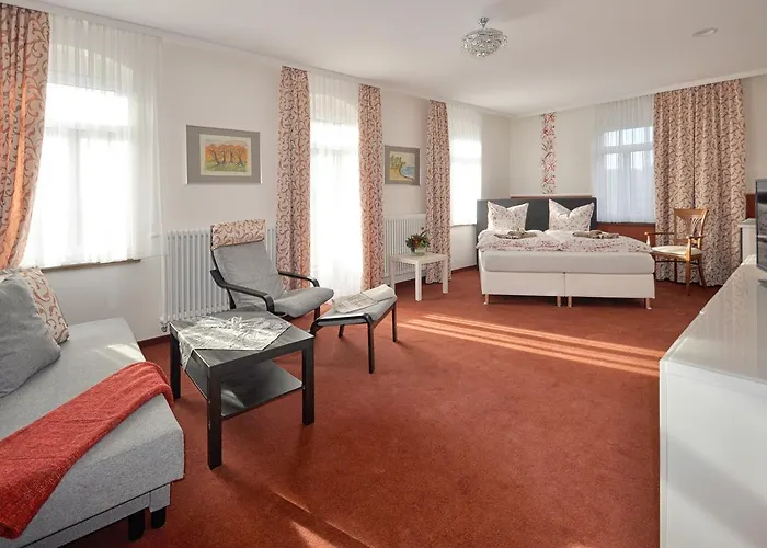 Dampfschiffhotel Hotel *